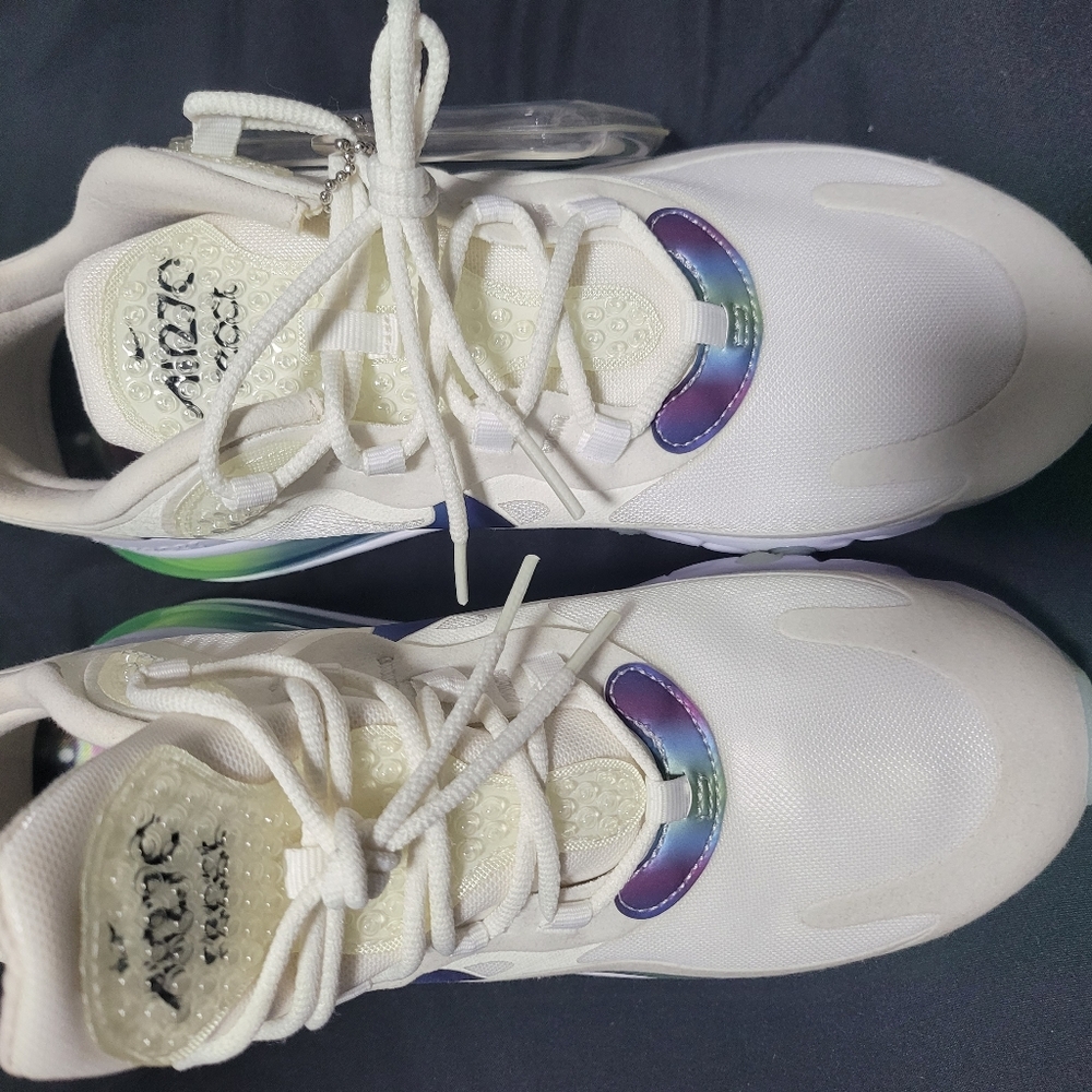Nike Air Max 270 React